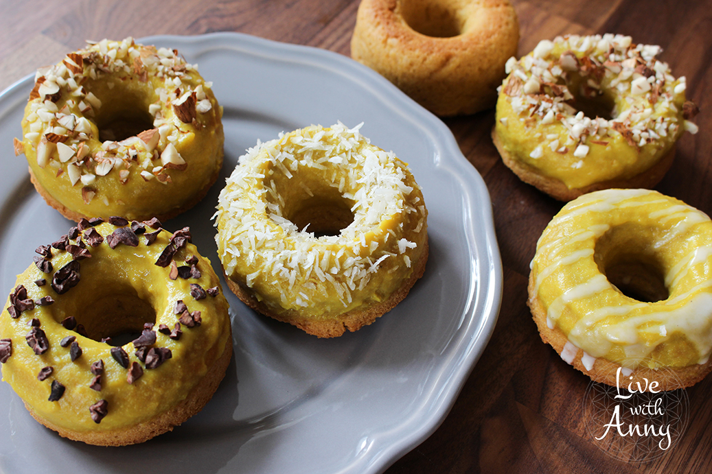 Vegan Paleo Donuts | mangové